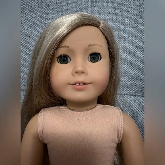 American Girl Doll Truly Me #39 with Blonde Hair and Hazel Eyes - Picture 10 of 10